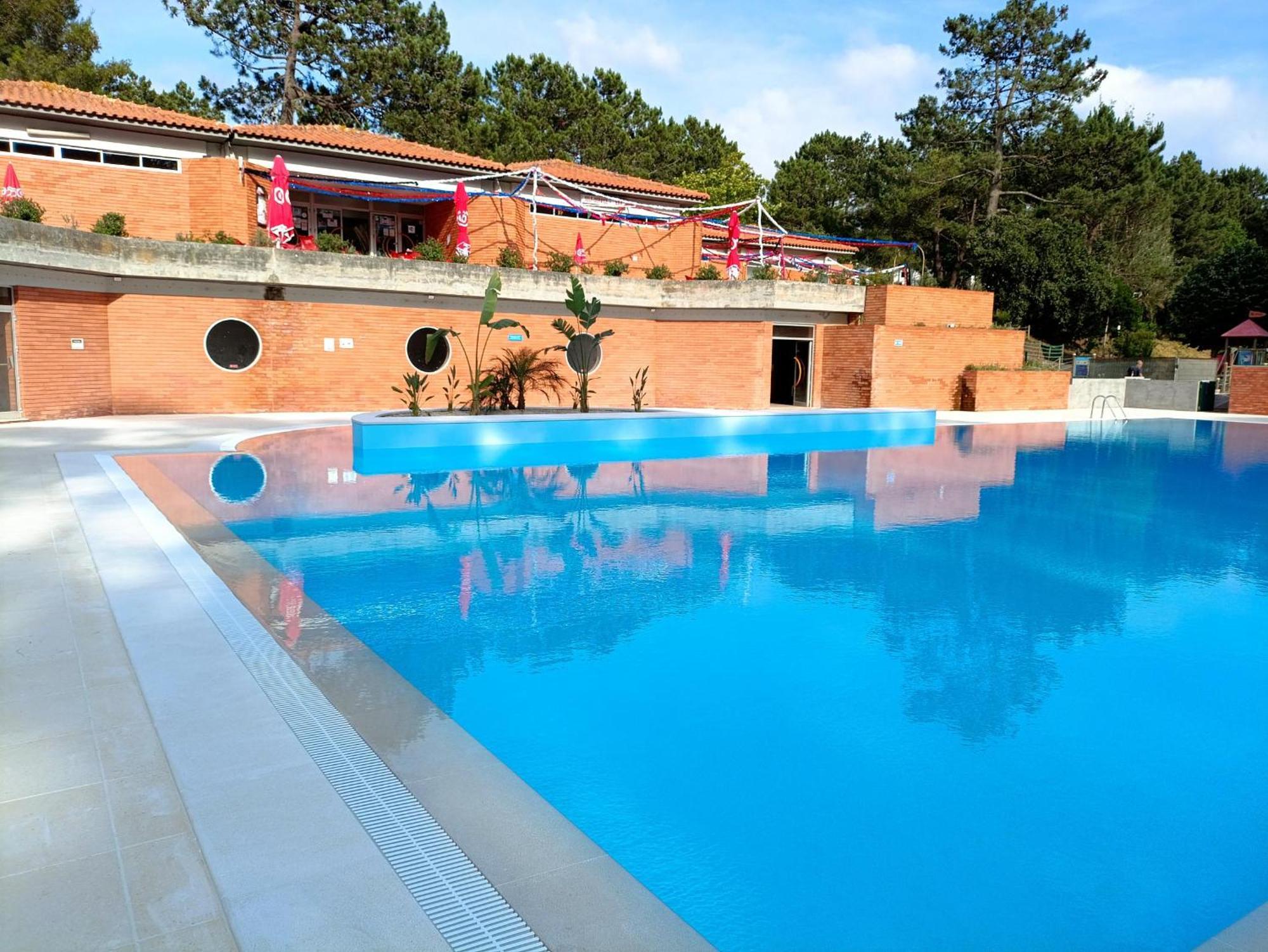 Parque De Campismo Orbitur Foz De Arelho. Hotel Foz do Arelho Eksteriør billede